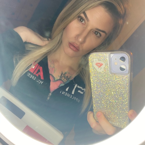 Meet your Posher, Allie - Picture 7 of 13